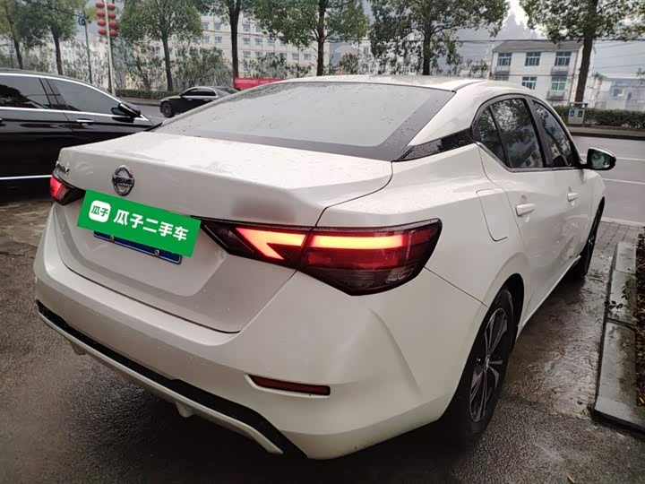 Фото 7 - Nissan Sylphy