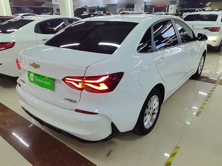 Фото 7 - Chevrolet Monza