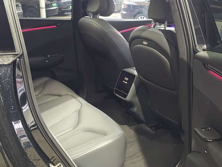 Фото 5 - XPeng G7