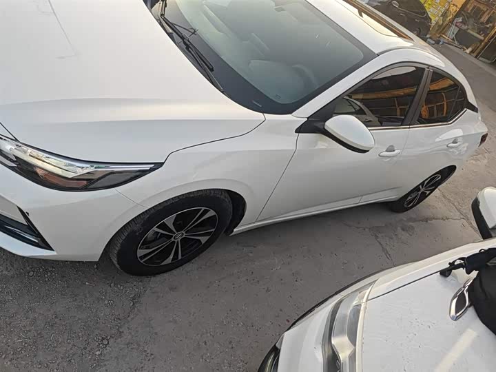 Фото 5 - Nissan Sylphy