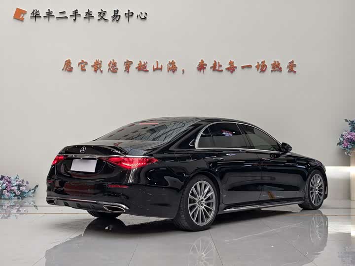 Фото 4 - Mercedes-Benz S-Class