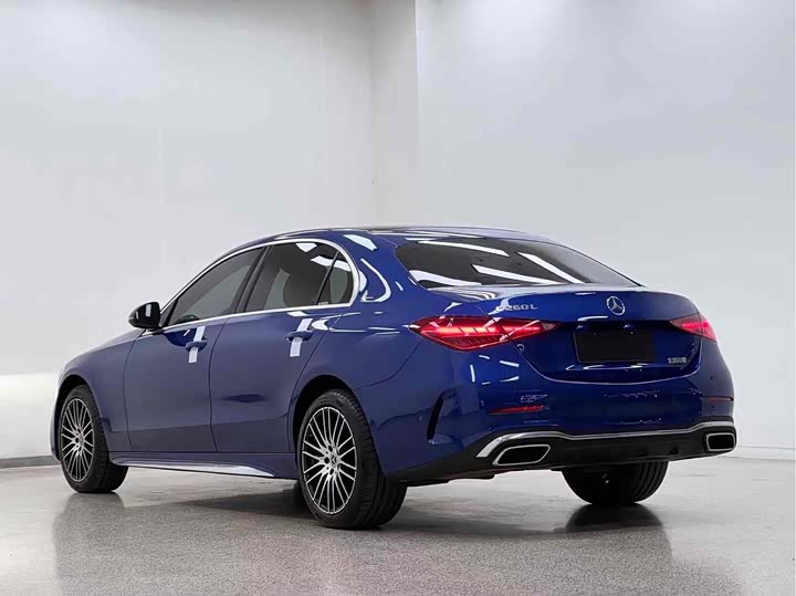 Фото 5 - Mercedes-Benz C-Class