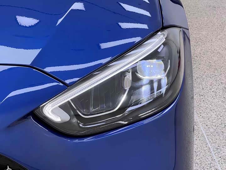 Фото 8 - Mercedes-Benz C-Class