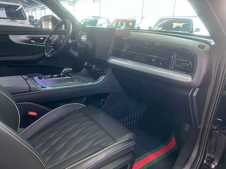 Фото 8 - GAC Trumpchi GS8