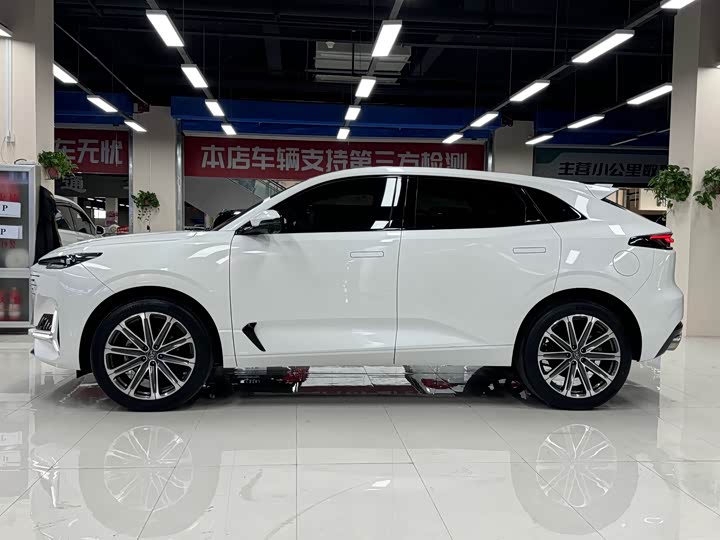 Фото 4 - Changan UNI-K