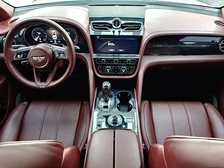 Фото 5 - Bentley Bentayga