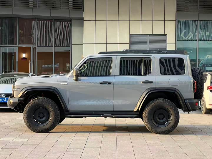 Фото 5 - Tank 300