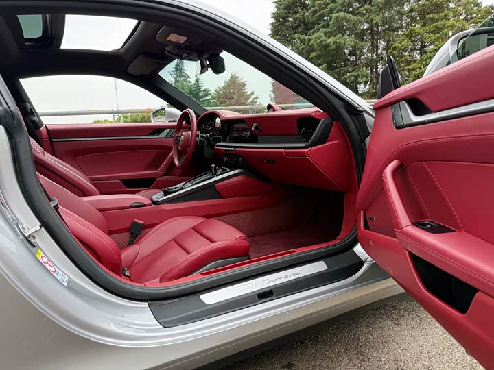 Фото 9 - Porsche 911