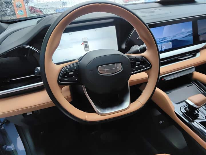 Фото 3 - Geely Monjaro L Hybrid