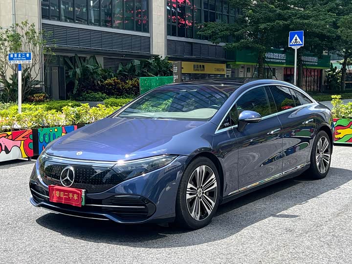 Фото 1 - Mercedes-Benz EQS