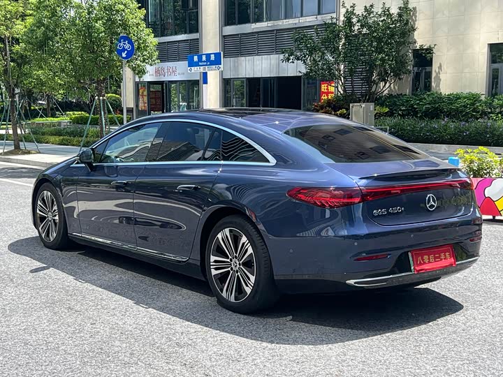 Фото 6 - Mercedes-Benz EQS