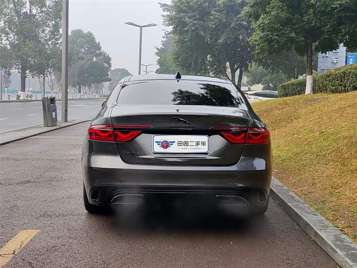 Фото 5 - Jaguar XF L