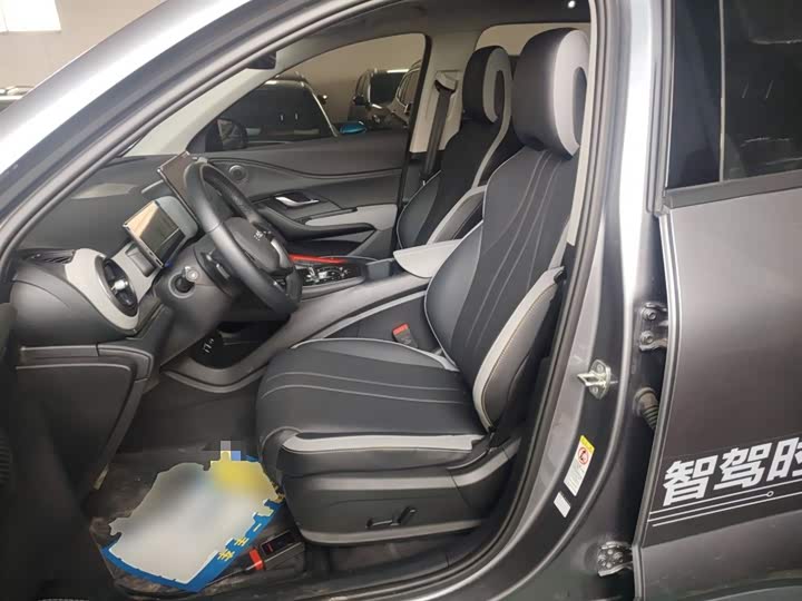 Фото 7 - BYD Sea Lion 05 DM-i Hybrid