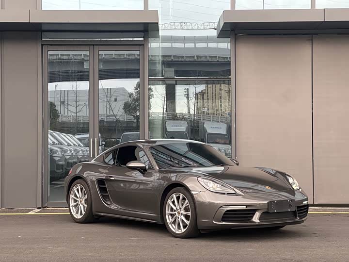 Фото 3 - Porsche Macan