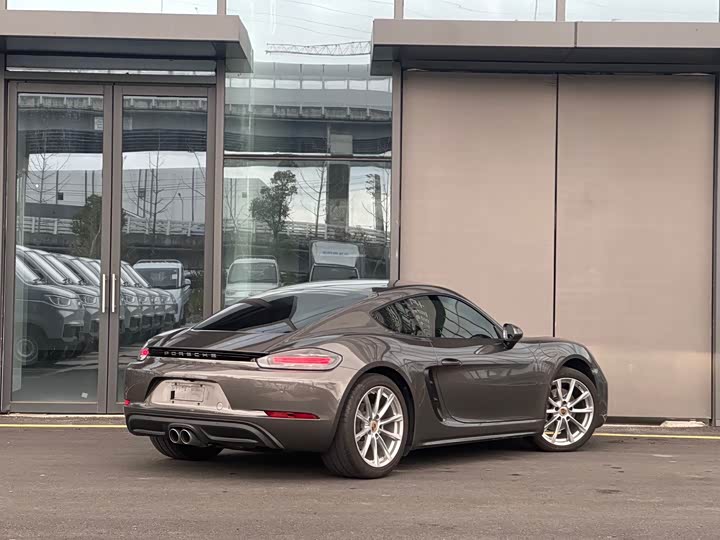 Фото 6 - Porsche Macan