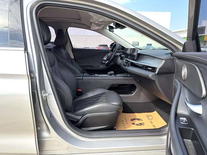 Фото 9 - Chery Arrizo 8