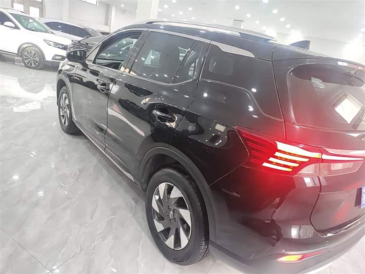 Фото 5 - GAC Trumpchi GS4