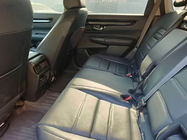 Фото 5 - Honda CR-V