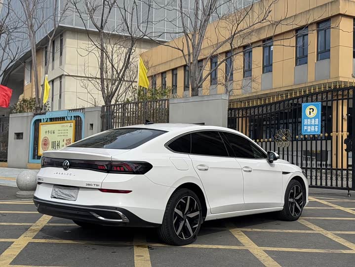 Фото 4 - Volkswagen Lamando L