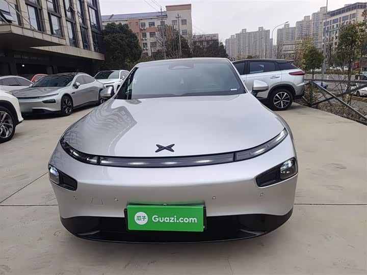 Фото 3 - XPeng P7