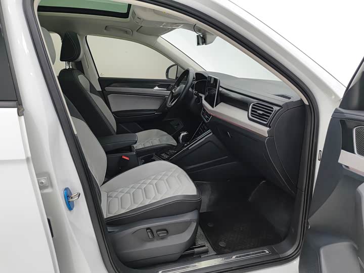 Фото 9 - Volkswagen Tayron