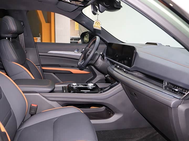 Фото 7 - Ford Equator Sport