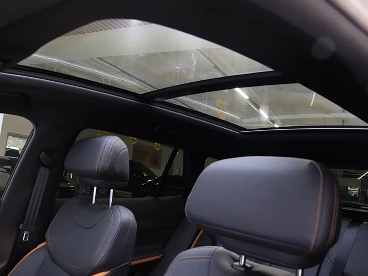 Фото 9 - Ford Equator Sport