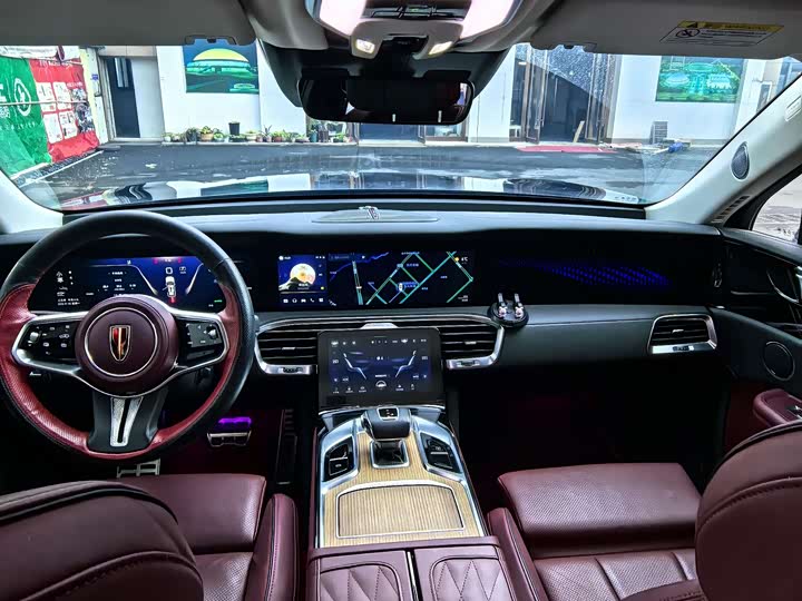 Фото 8 - Hongqi E-HS9