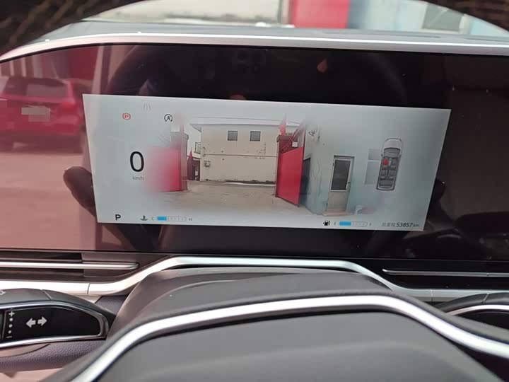 Фото 4 - Maxus G90