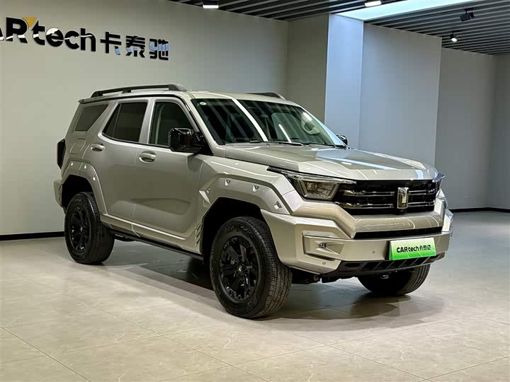 Фото 2 - Tank 400 Hybrid