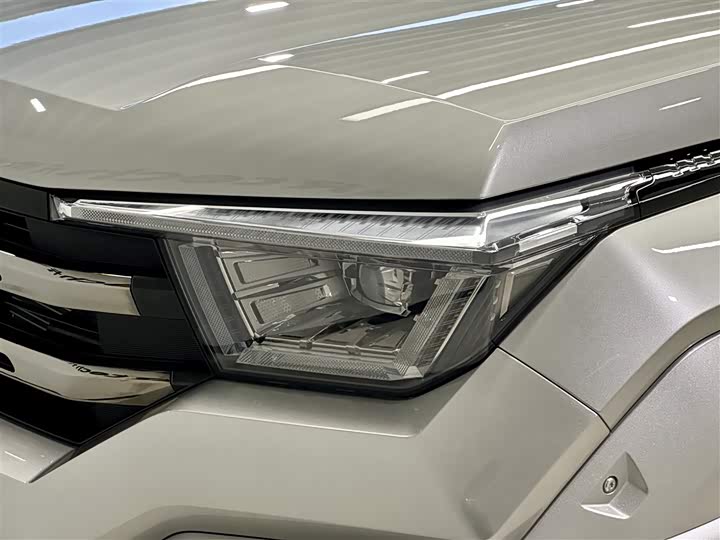 Фото 7 - Tank 400 Hybrid