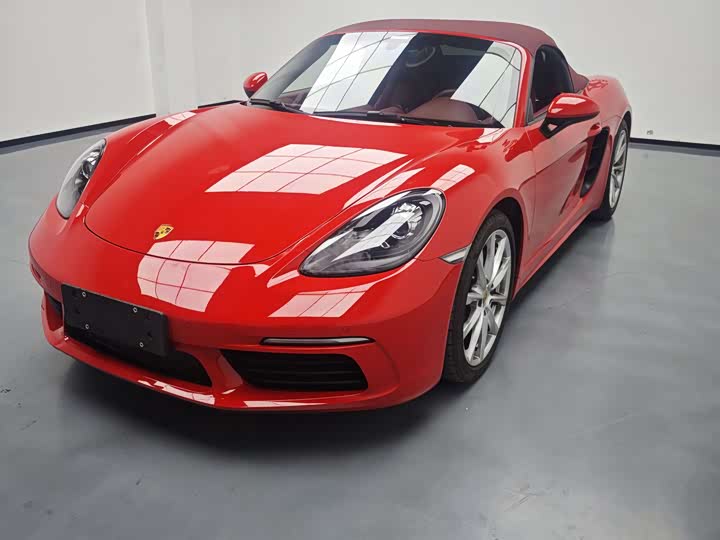 Фото 1 - Porsche 718