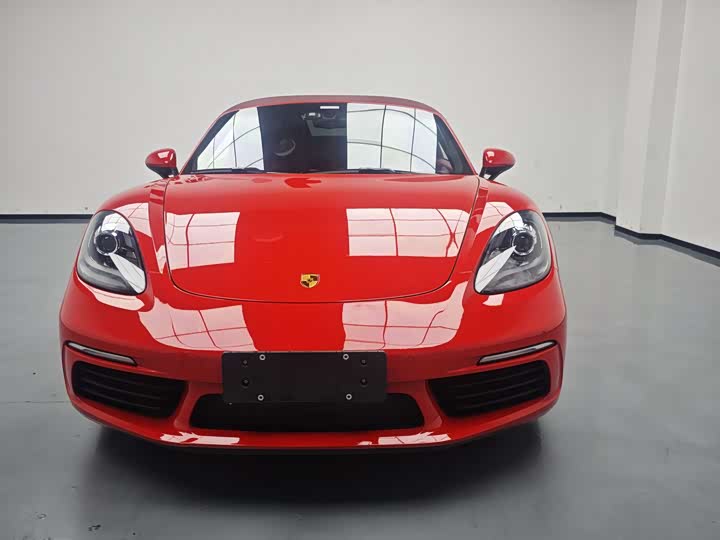 Фото 2 - Porsche 718