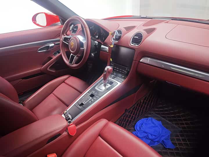 Фото 6 - Porsche 718