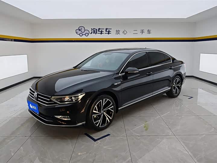 Фото 1 - Volkswagen Magotan