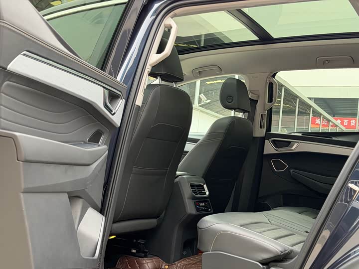 Фото 9 - Volkswagen Talagon