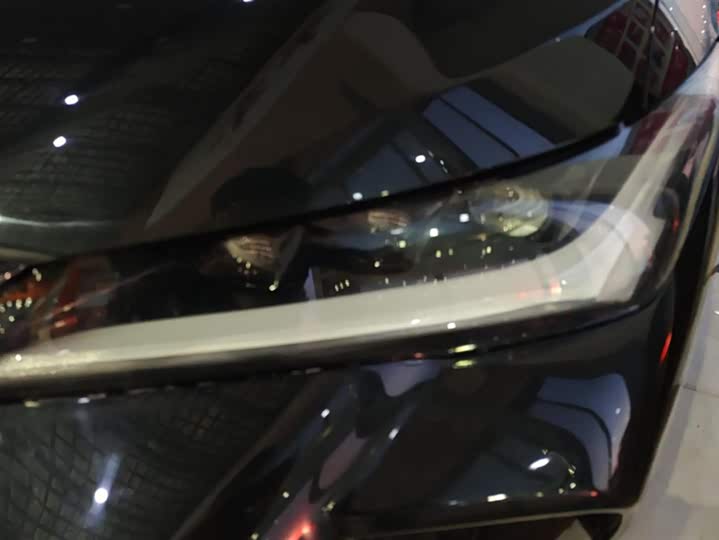 Фото 5 - Toyota Avalon