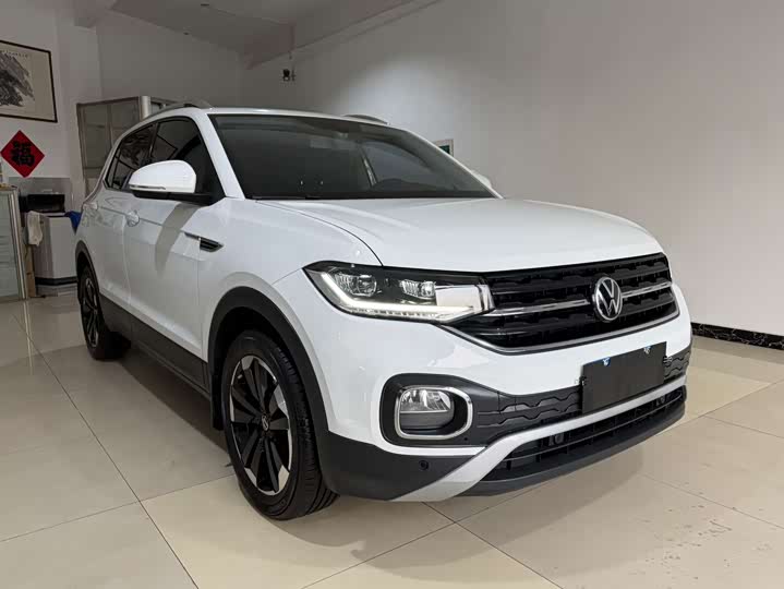 Фото 3 - Volkswagen Tacqua