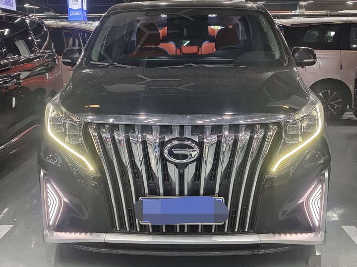 Фото 2 - GAC Trumpchi M8