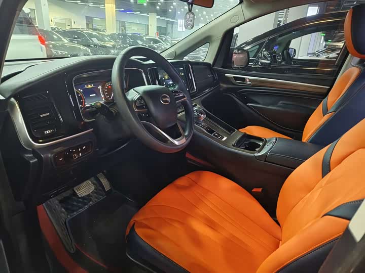 Фото 4 - GAC Trumpchi M8