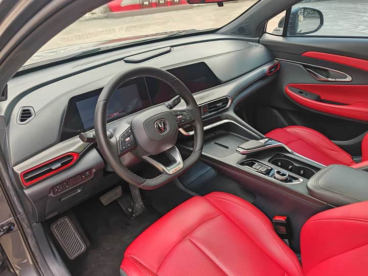 Фото 4 - Changan UNI-T