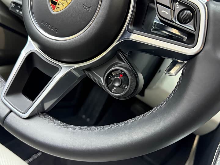 Фото 9 - Porsche 718