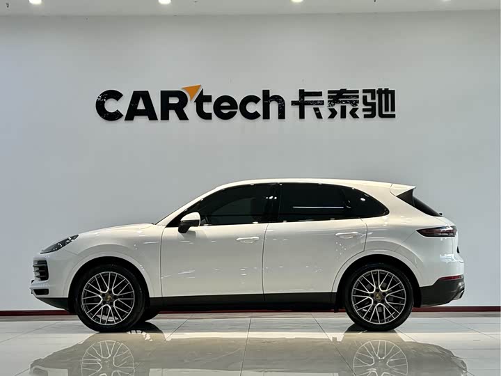 Фото 4 - Porsche Cayenne