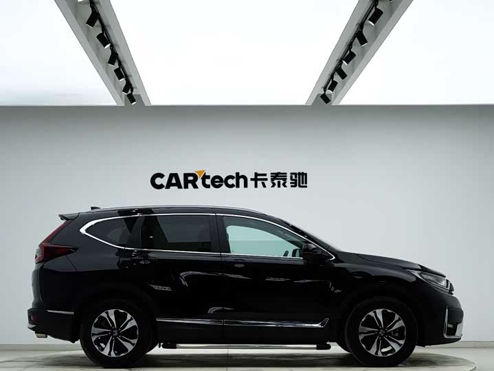 Фото 2 - Honda CR-V