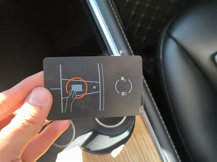 Фото 9 - Tesla Model Y