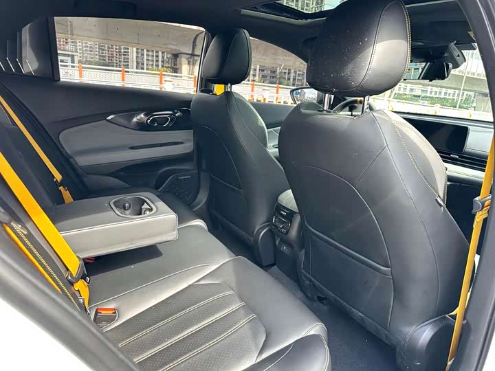 Фото 7 - GAC Trumpchi Empow R