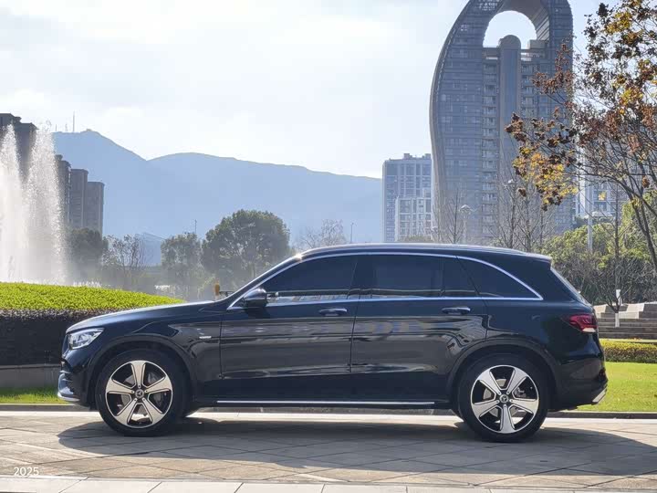 Фото 3 - Mercedes-Benz GLC-Class