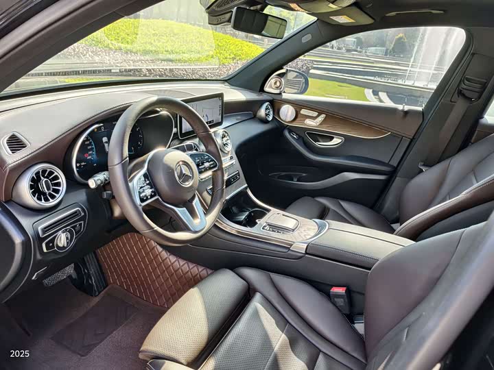 Фото 4 - Mercedes-Benz GLC-Class