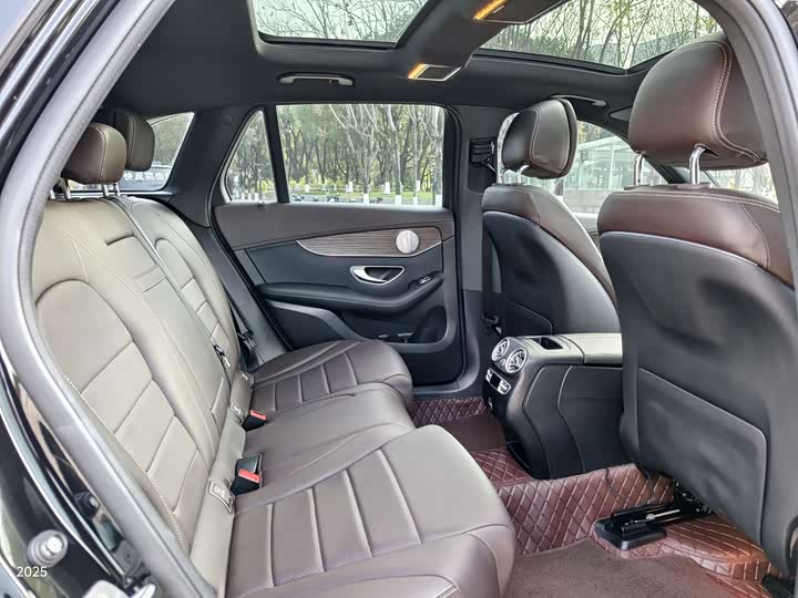 Фото 6 - Mercedes-Benz GLC-Class