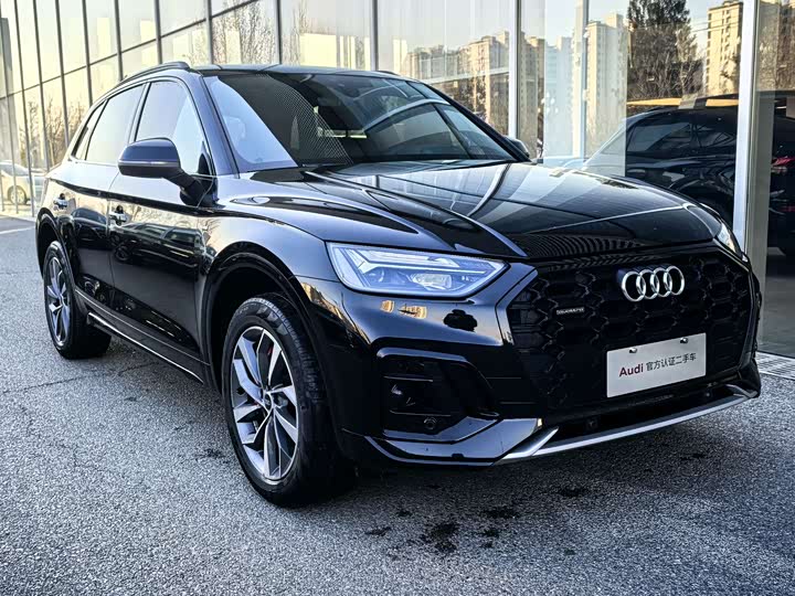 Фото 3 - Audi Q5L